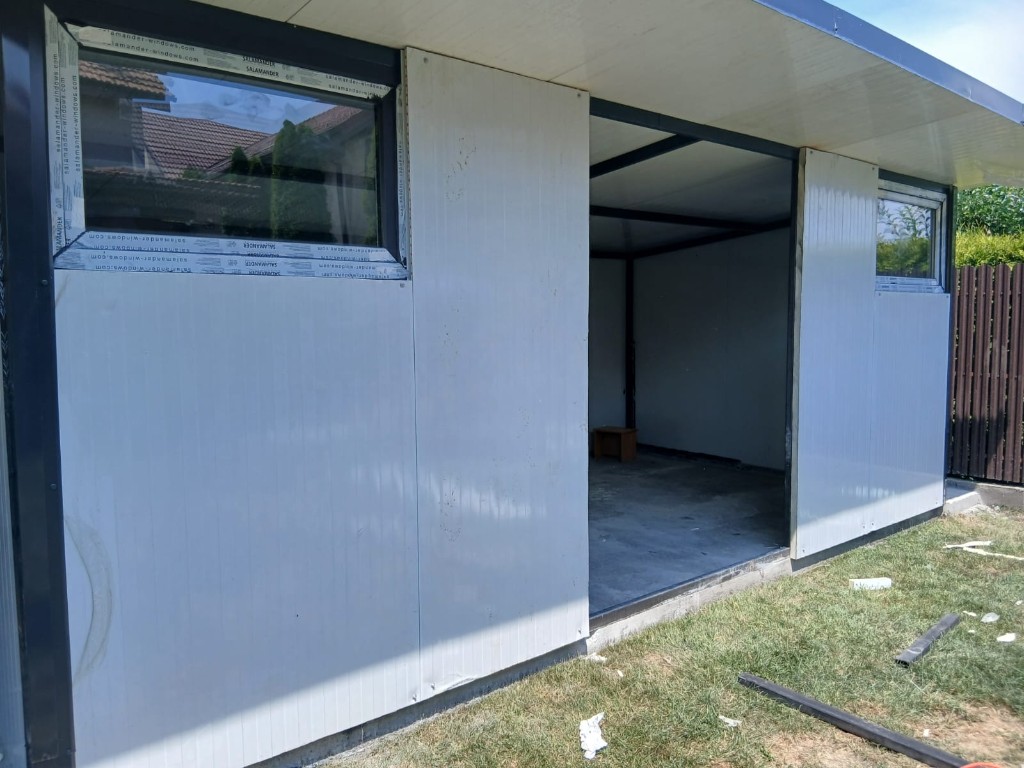 Anexă / atelier